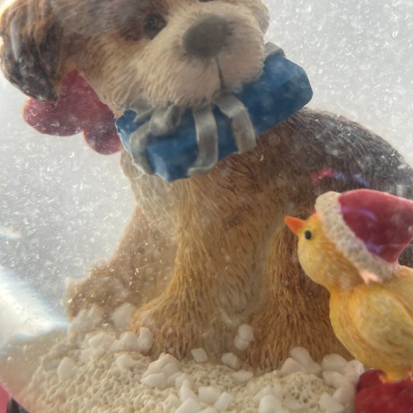 Puppy Snow Globe By Eddie Bauer - Picture 7 of 9